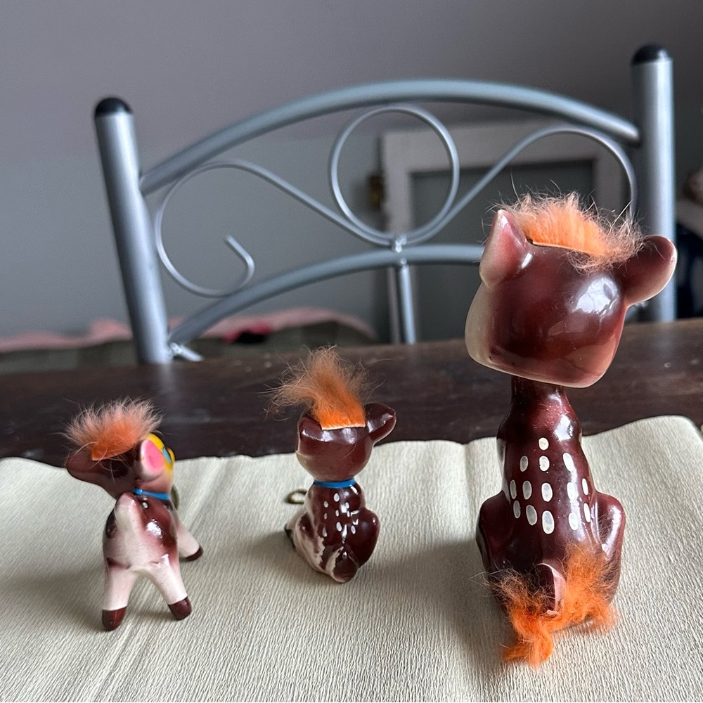 Vintage Ceramic Deer Figurines Set (mama is a bobble head) - Picture 8 of 12